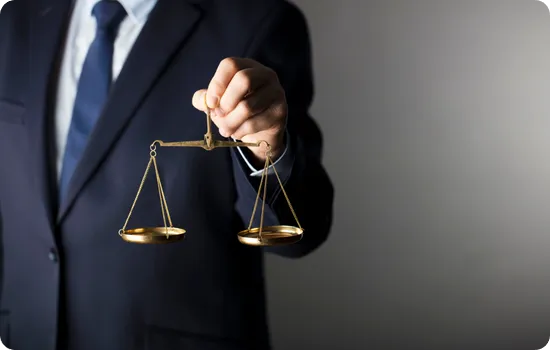 گرفتن وکیل برای طلاق چگونه است؟